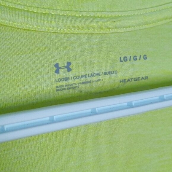 Womens Under Armour Yellow Short Sleeve Athletic V Neck T-Shirt Loose Fit Large - Picture 4 of 10